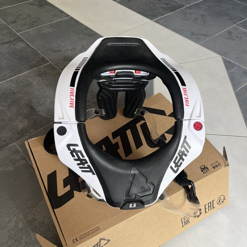 Leatt neck brace - brace, white